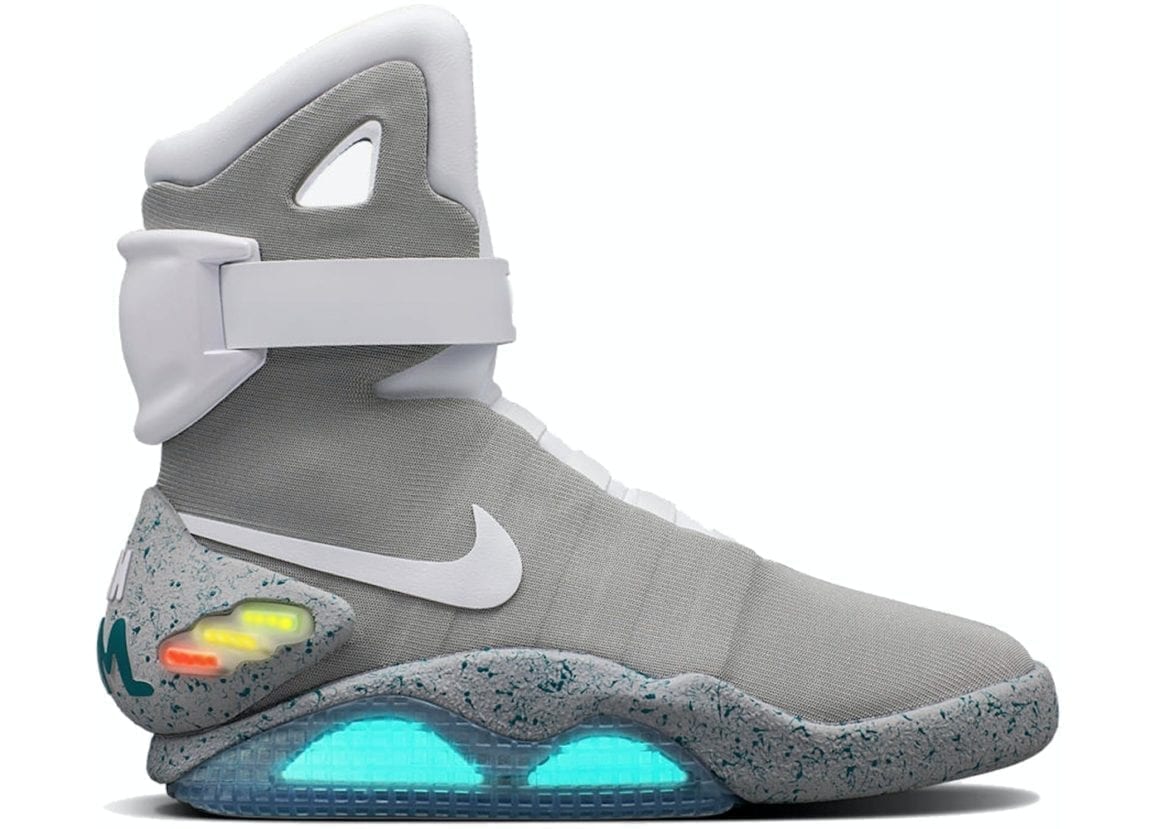 Nike Air Mag Back To The Future BTTF 2016