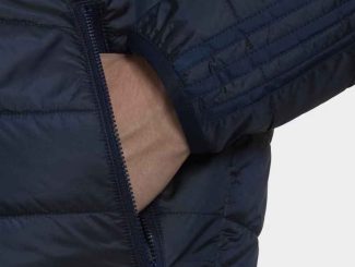 Ahorra 60 euros en esta chaqueta acolchada con Adidas y olvídate del frío de las mañanas en otoño